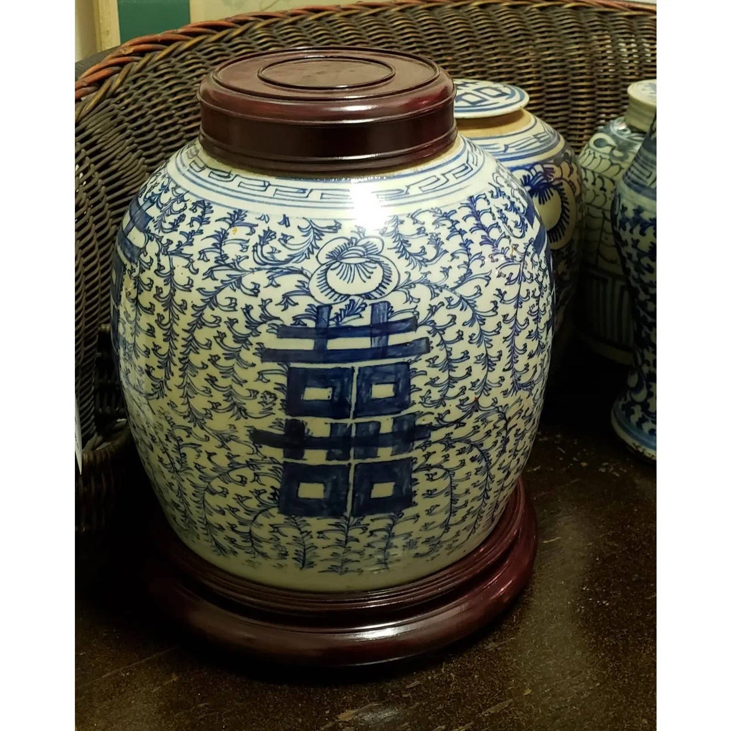 Chinese Qing Double Happiness Ginger Jar