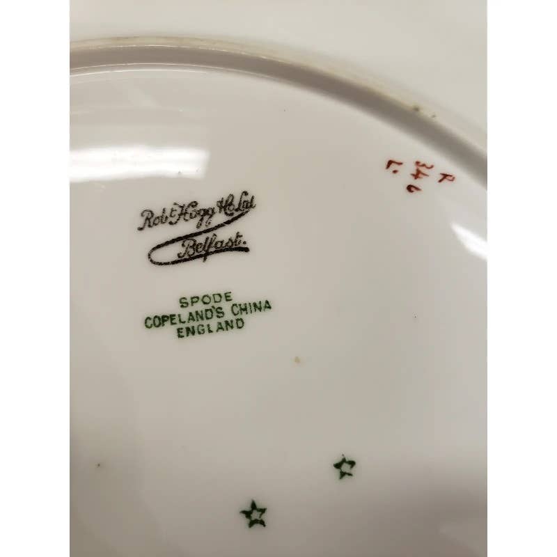 19th Century Copeland Spode Imari Dinnerware for 8 - 16 plates