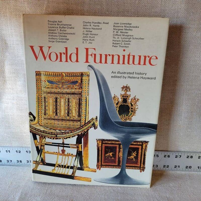 World Furniture: An Illustrated History by Hayward, Helena