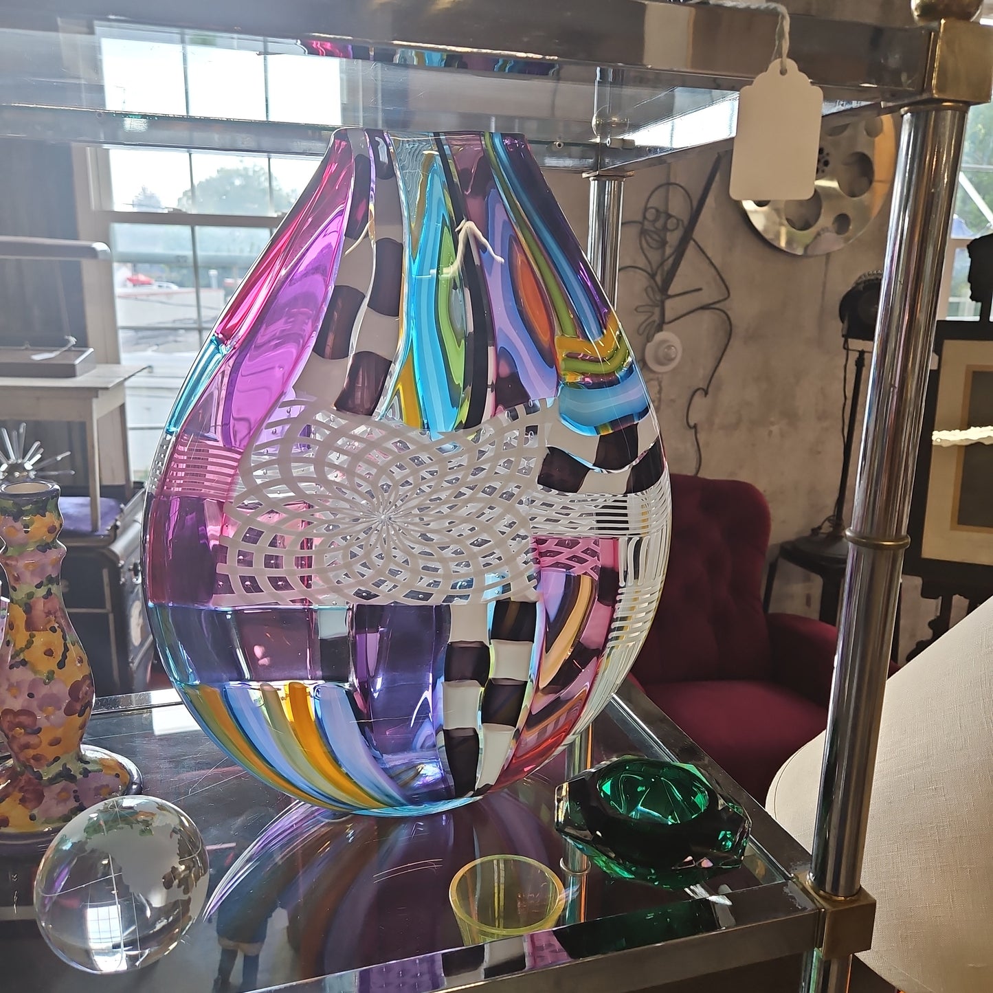 Jefferey P'an signature art glass vade