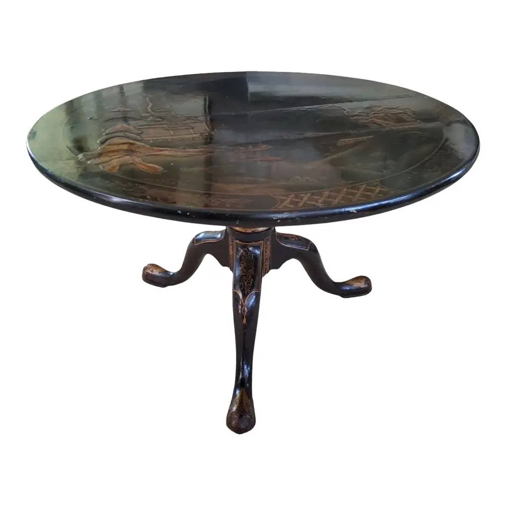 Mid 20th Century Chinese Black Lacquered Round Table